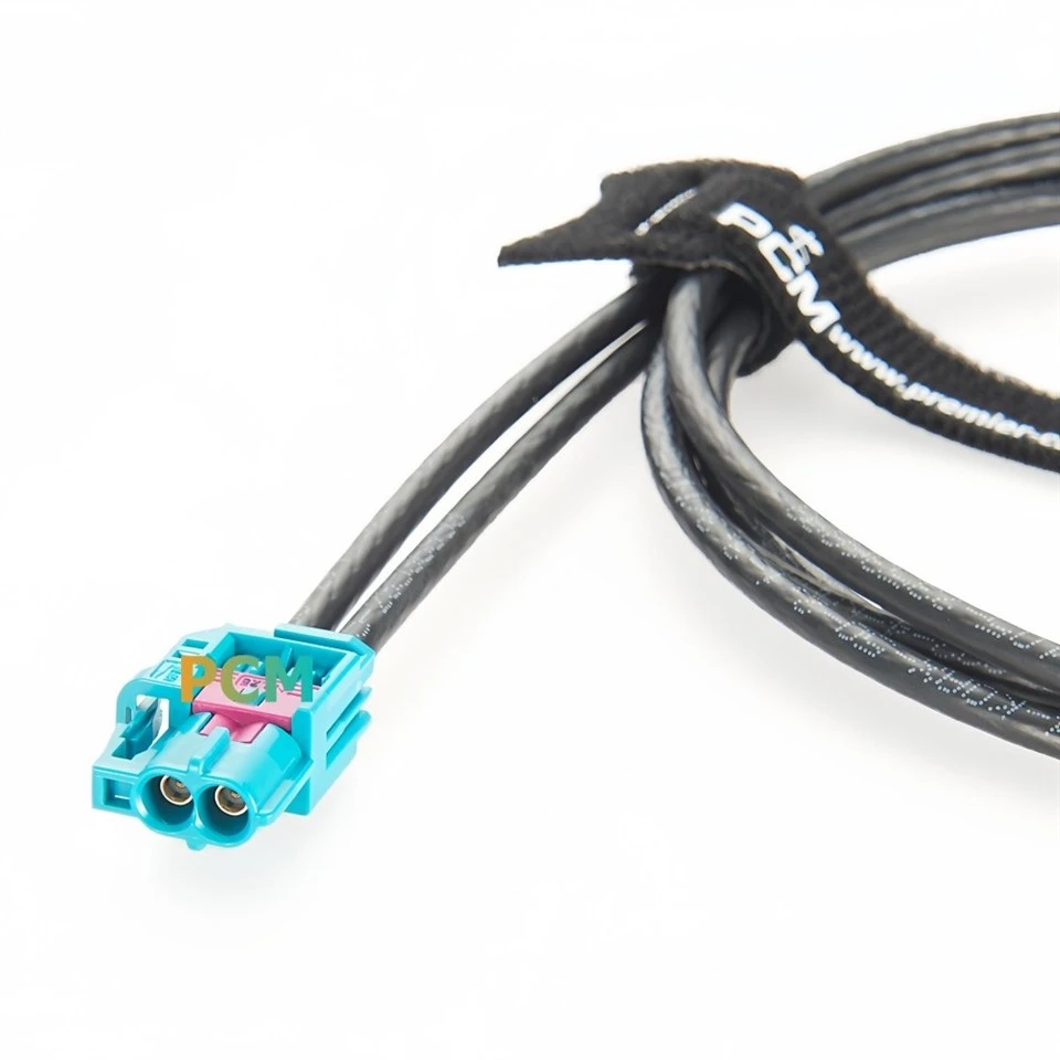 Double Vertical HFM Mini Fakra To 2 Fakra Cable factory